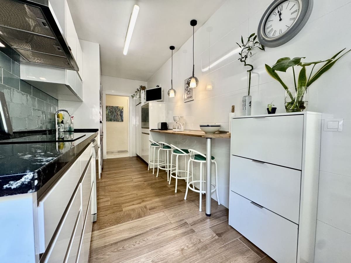 2 chambre Appartement à vendre à Fuengirola avec piscine - 365 000 € (Ref: 10001176)