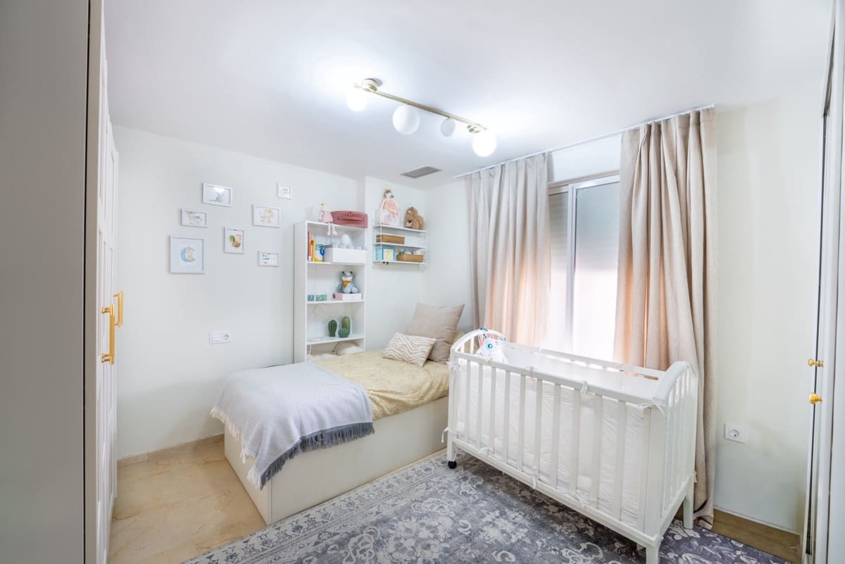2 slaapkamer Appartement te koop in San Pedro de Alcantara met zwembad - € 465.000 (Ref: 10001177)