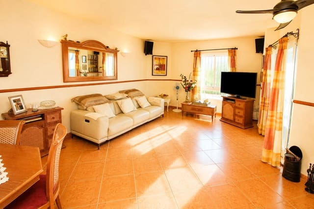 2 soverom Leilighet til salgs i Nueva Andalucia, Marbella med svømmebasseng - € 475 000 (Ref: 10001180)