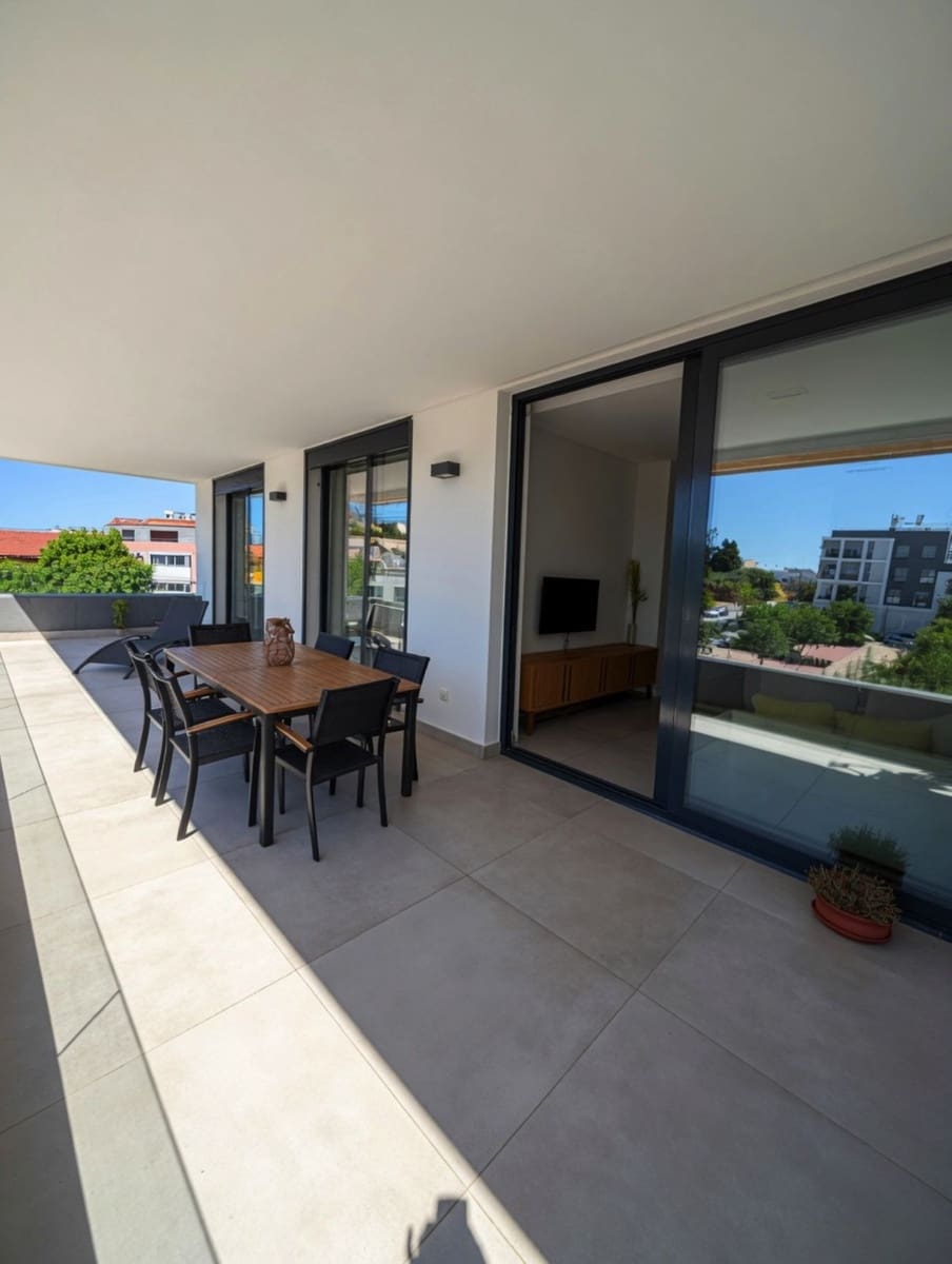 2 soverom Leilighet til salgs i San Pedro de Alcantara med svømmebasseng garasje - € 520 000 (Ref: 10004531)