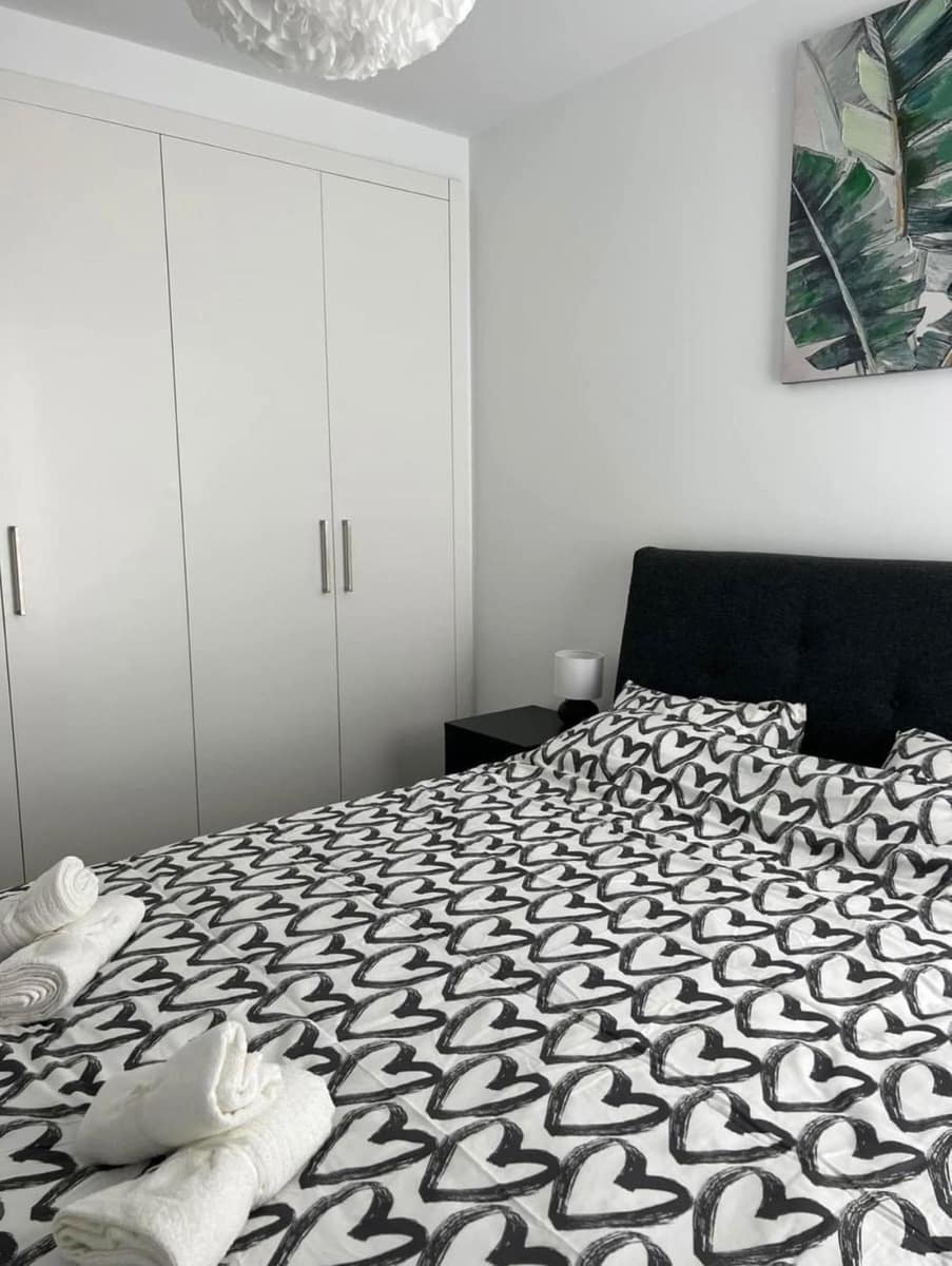 2 chambre Appartement à vendre à Estepona avec piscine garage - 445 000 € (Ref: 10004532)