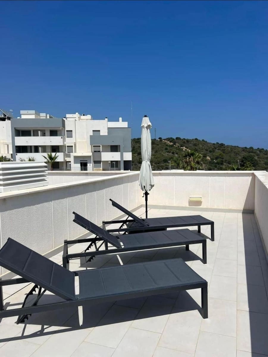 2 chambre Appartement à vendre à Estepona avec piscine garage - 445 000 € (Ref: 10004532)
