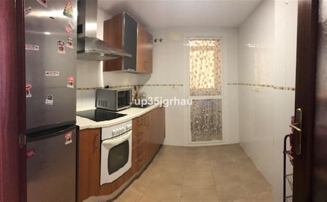 2 quarto Apartamento para venda em Estepona com piscina - 369 900 € (Ref: 10004533)