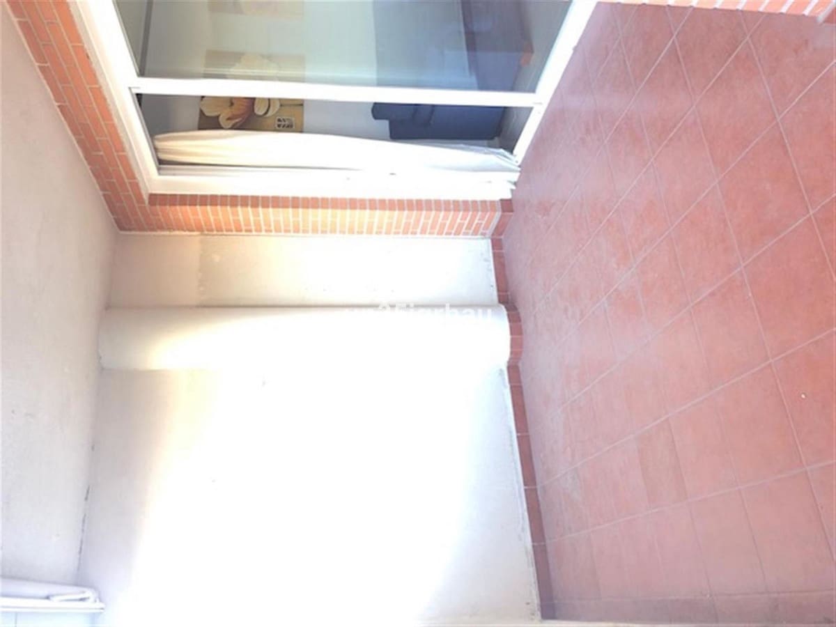 2 quarto Apartamento para venda em Estepona com piscina - 369 900 € (Ref: 10004533)