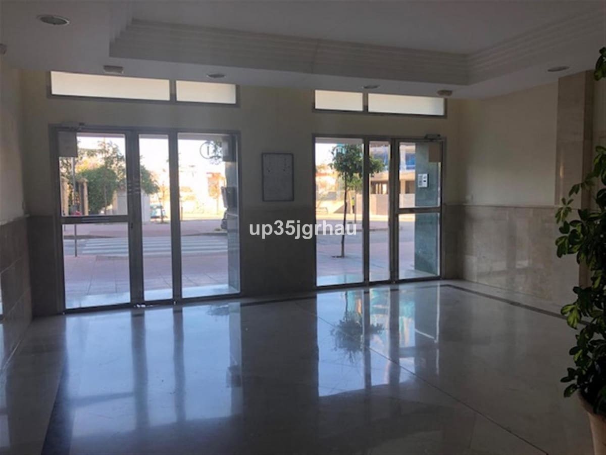 2 quarto Apartamento para venda em Estepona com piscina - 369 900 € (Ref: 10004533)