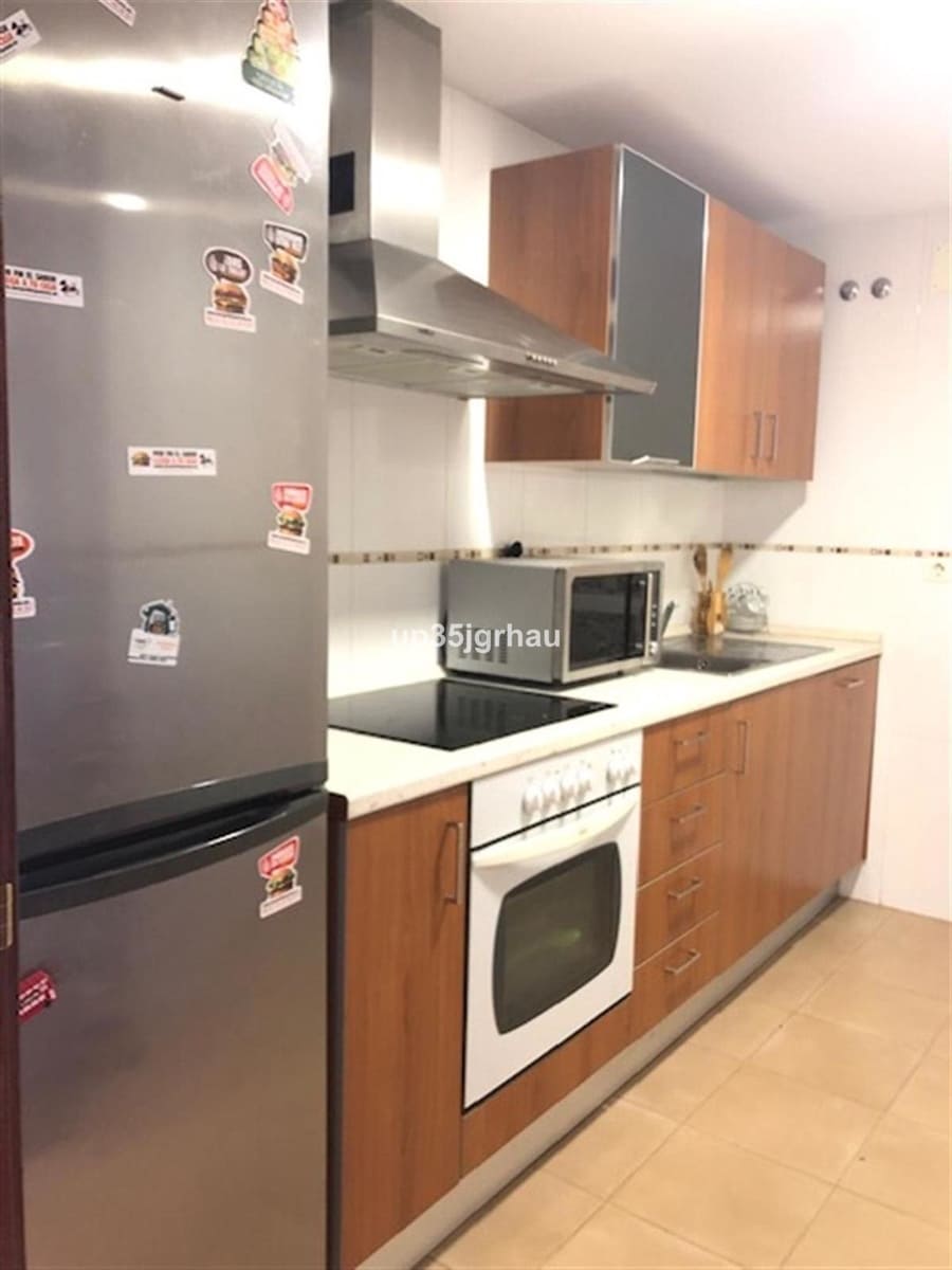 2 quarto Apartamento para venda em Estepona com piscina - 369 900 € (Ref: 10004533)