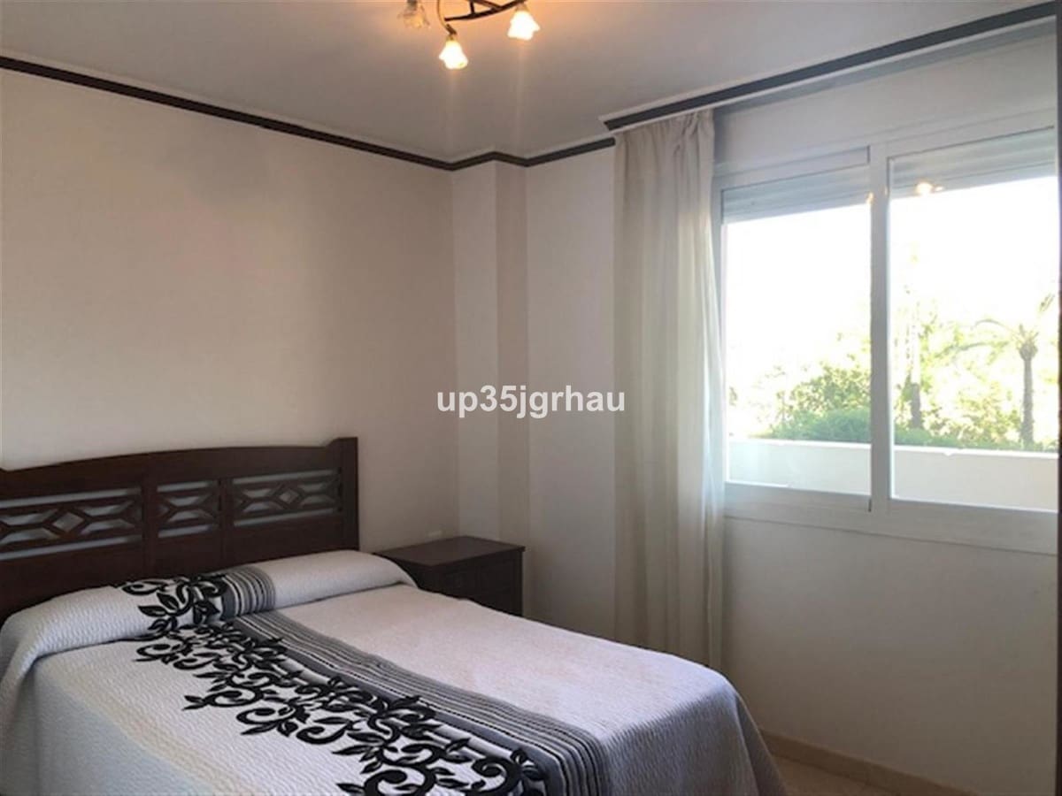 2 quarto Apartamento para venda em Estepona com piscina - 369 900 € (Ref: 10004533)