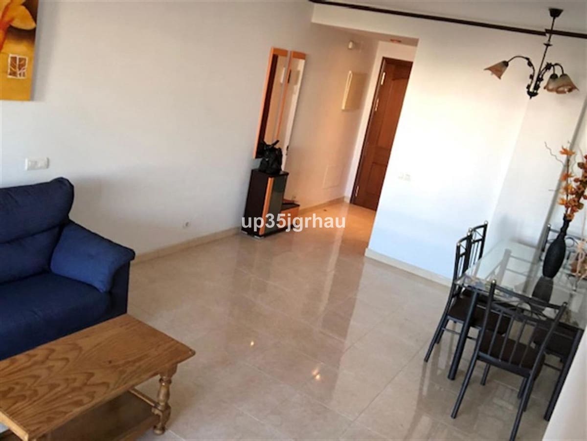 2 quarto Apartamento para venda em Estepona com piscina - 369 900 € (Ref: 10004533)