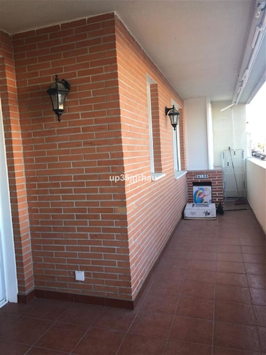 2 quarto Apartamento para venda em Estepona com piscina - 369 900 € (Ref: 10004533)