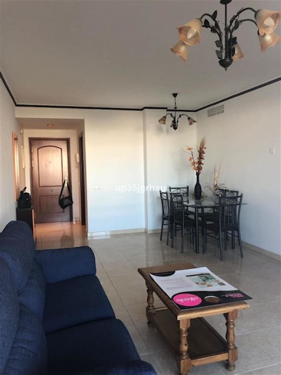 2 slaapkamer Appartement te koop in Estepona met zwembad - € 369.900 (Ref: 10004533)