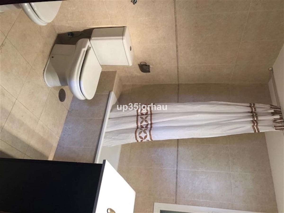 2 slaapkamer Appartement te koop in Estepona met zwembad - € 369.900 (Ref: 10004533)