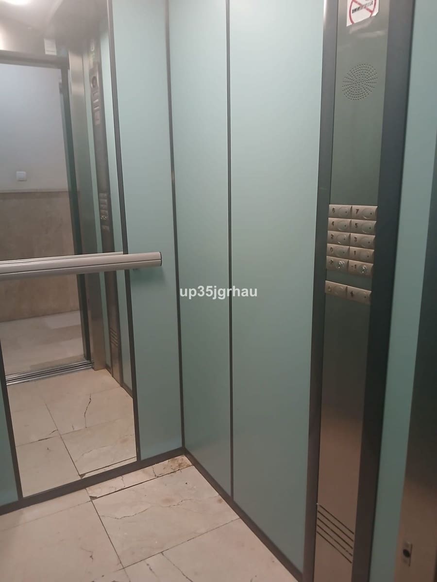 2 slaapkamer Appartement te koop in Estepona met zwembad - € 369.900 (Ref: 10004533)
