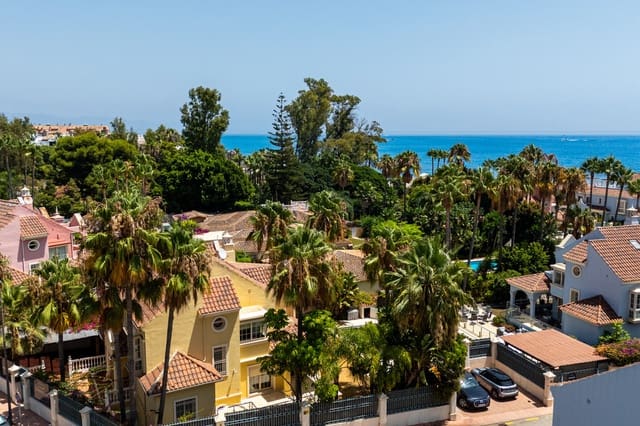 5 chambre Villa/Maison à vendre à Marbella avec piscine - 2 600 000 € (Ref: 10004535)