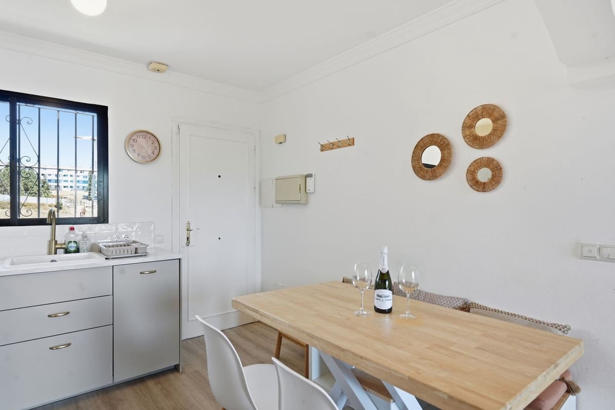 2 bedroom Apartment for sale in El Chaparral with pool - € 295,000 (Ref: 10004920)