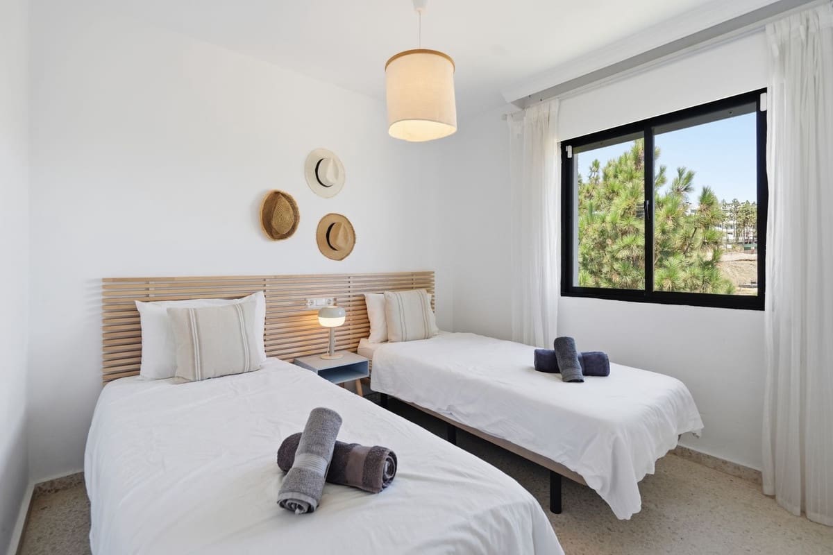 2 bedroom Apartment for sale in El Chaparral with pool - € 295,000 (Ref: 10004920)