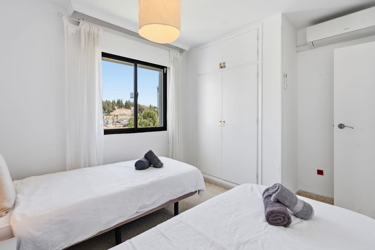 2 bedroom Apartment for sale in El Chaparral with pool - € 295,000 (Ref: 10004920)