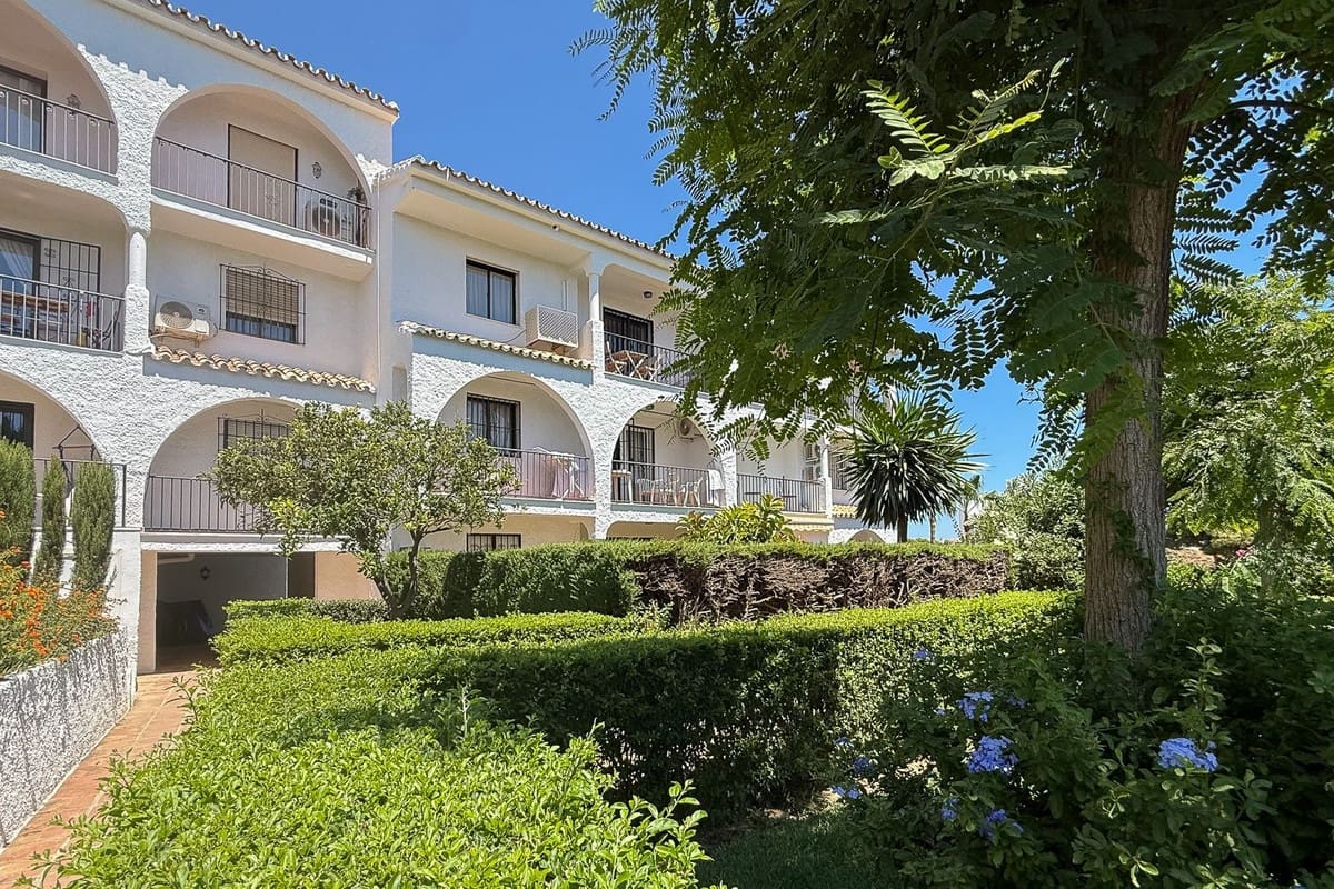 2 bedroom Apartment for sale in El Chaparral with pool - € 295,000 (Ref: 10004920)