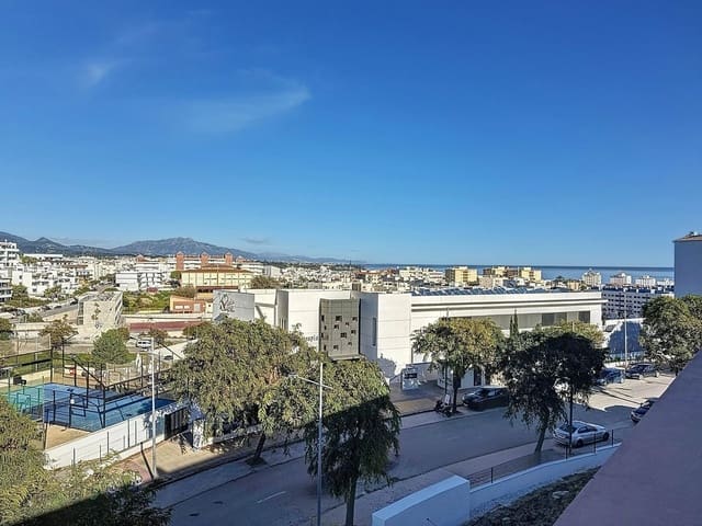 3 camera da letto Appartamento in vendita in Estepona con piscina garage - 975.000 € (Rif: 10004923)