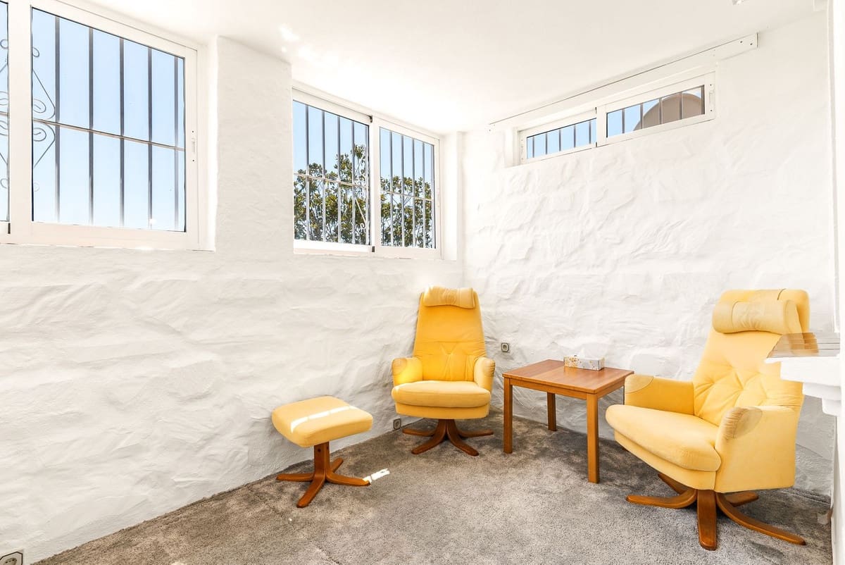 5 soveværelse Villa til salg i Calahonda med swimmingpool garage - € 1.350.000 (Ref: 10006079)