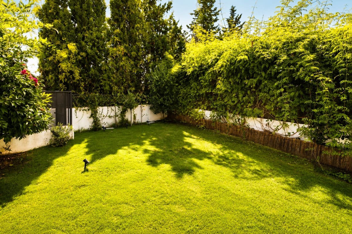 6 sovrum Hus till salu i Guadalmina med pool - 1 450 000 € (Ref: 10007579)