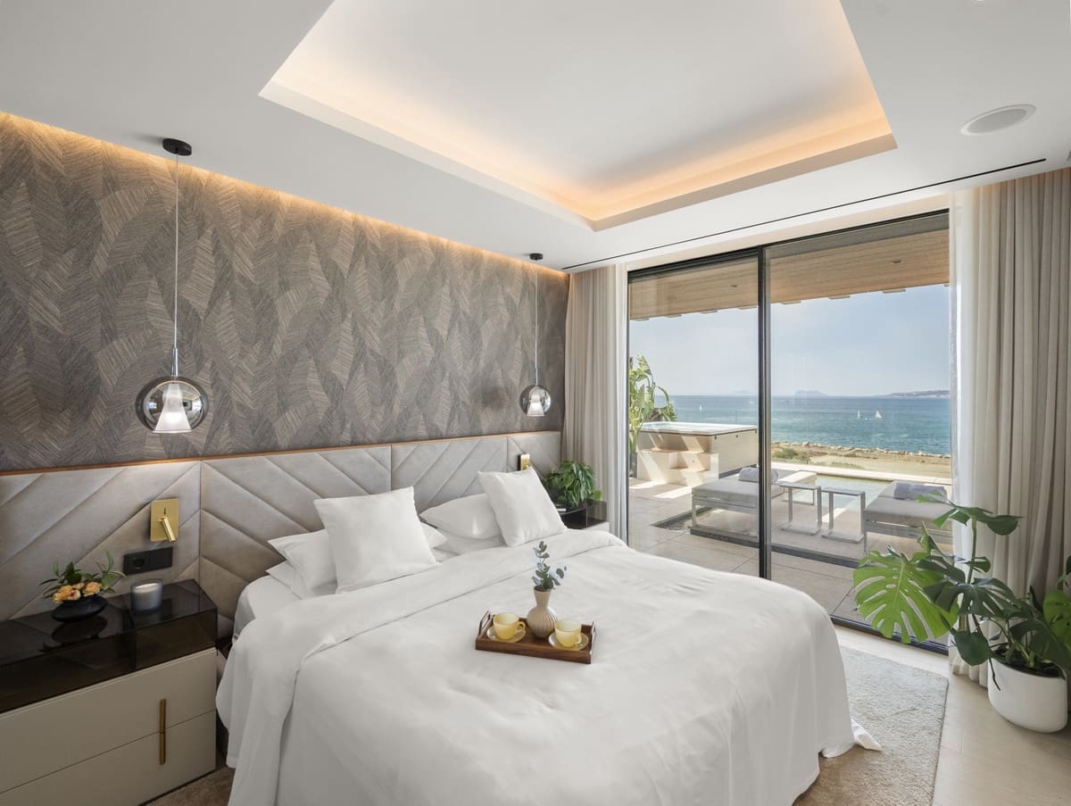 2 sypialnia Apartament na sprzedaż w Estepona z basenem garażem - 2 350 000 € (Ref: 10008038)