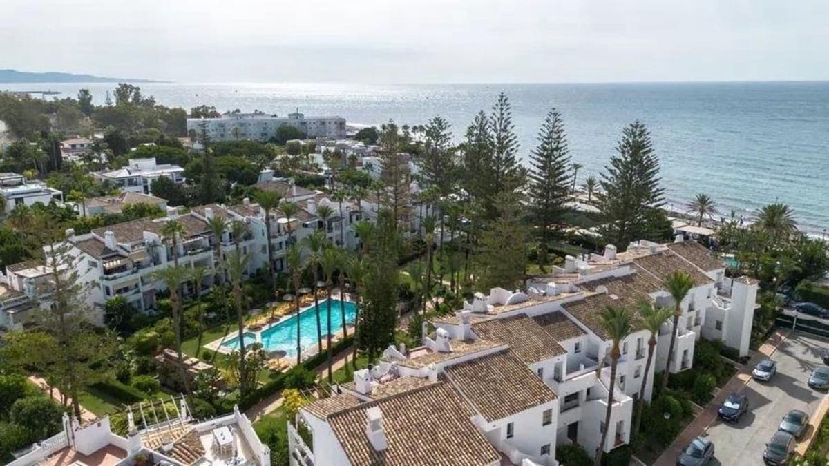 3 soverom Leilighet til salgs i San Pedro de Alcantara med svømmebasseng - € 1 540 000 (Ref: 10009672)