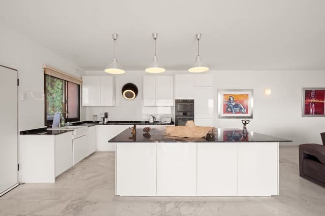 2 sovrum Lägenhet till salu i La Mairena, Ojen med pool - 495 000 € (Ref: 10009674)