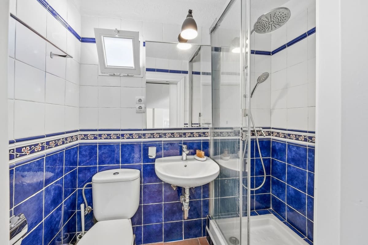 4 soveværelse Byhus til salg i Estepona - € 1.995.000 (Ref: 10009676)