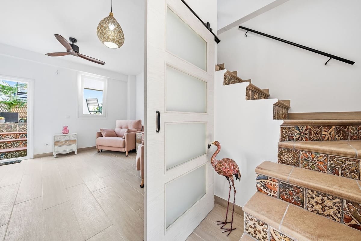 4 soveværelse Byhus til salg i Estepona - € 1.995.000 (Ref: 10009676)