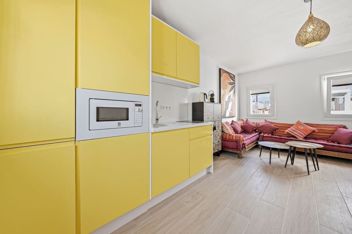 4 soveværelse Byhus til salg i Estepona - € 1.995.000 (Ref: 10009676)