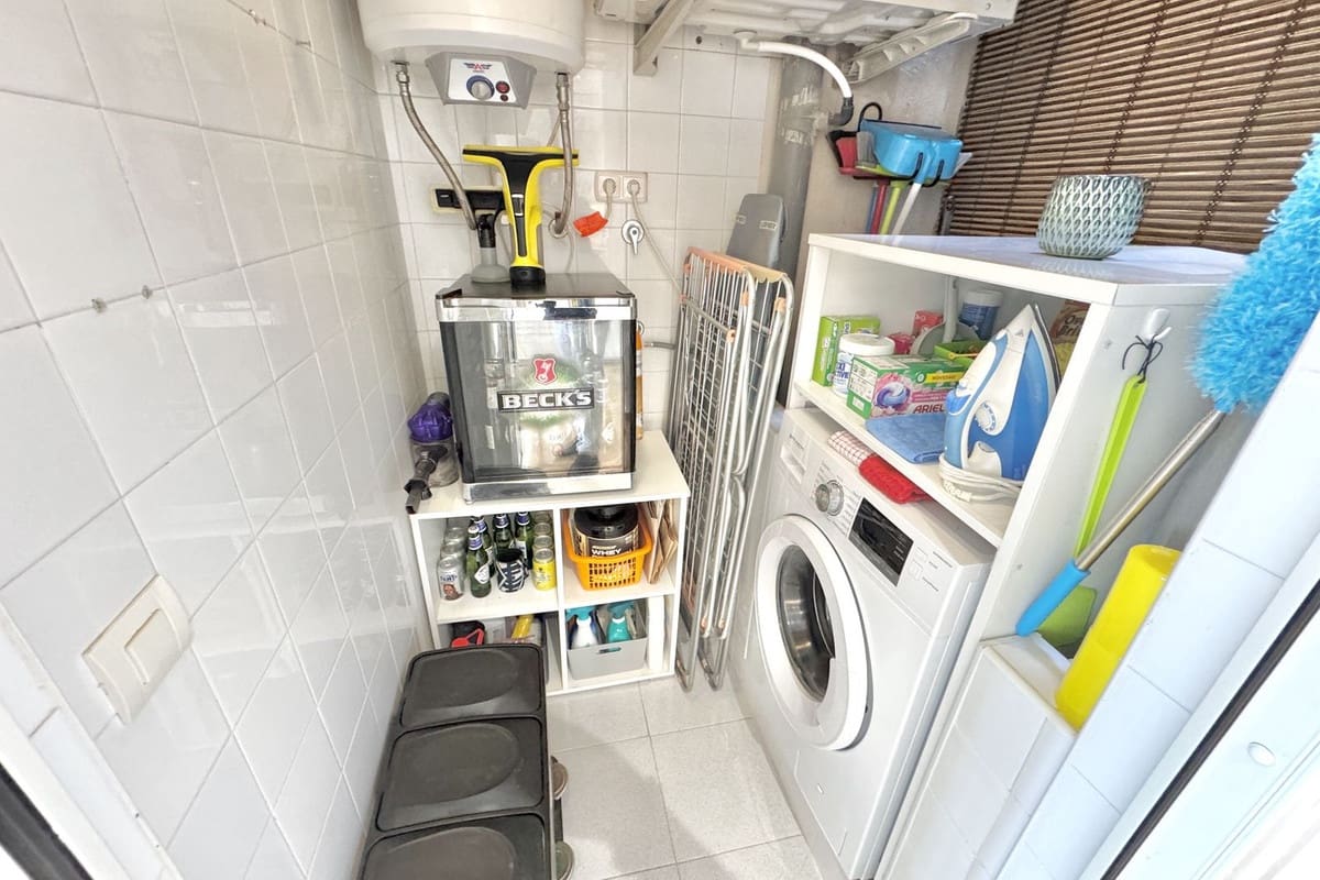 Apartamento de 2 habitaciones en Calahonda en venta con piscina - 695.000 € (Ref: 10010077)