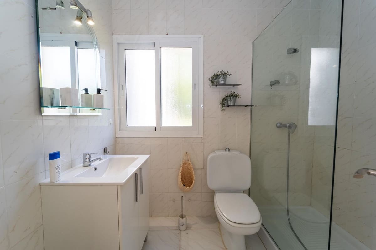 Chalet de 3 habitaciones en Calahonda en venta con piscina garaje - 1.150.000 € (Ref: 10010078)