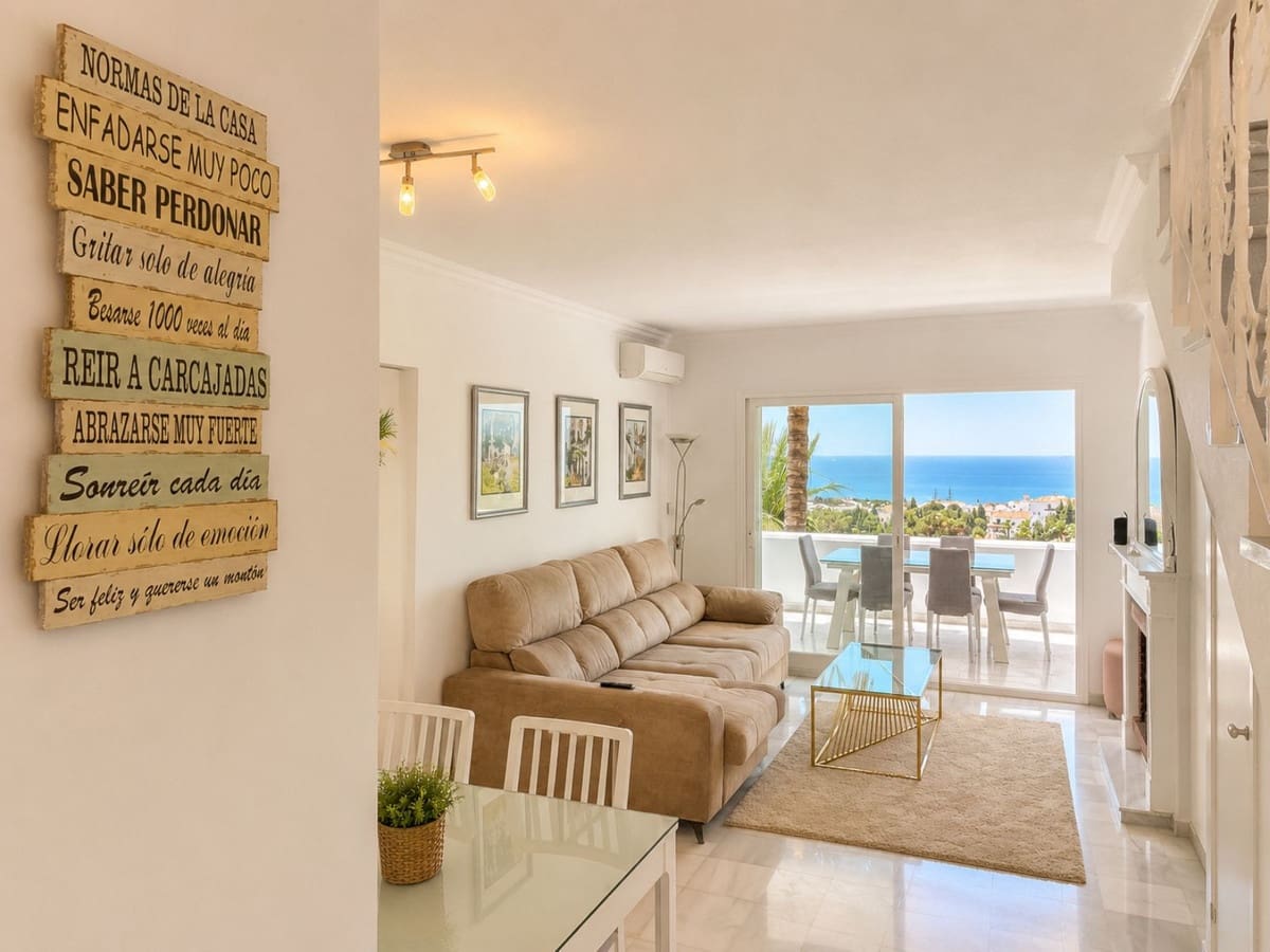 Apartamento de 3 habitaciones en Calahonda en venta con piscina - 850.000 € (Ref: 10010079)