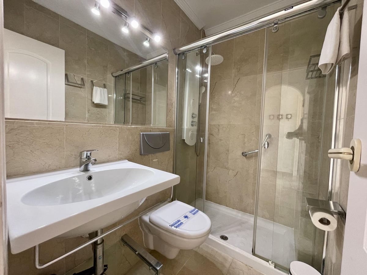 2 bedroom Bungalow for sale in Calahonda with pool - € 760,000 (Ref: 10010080)