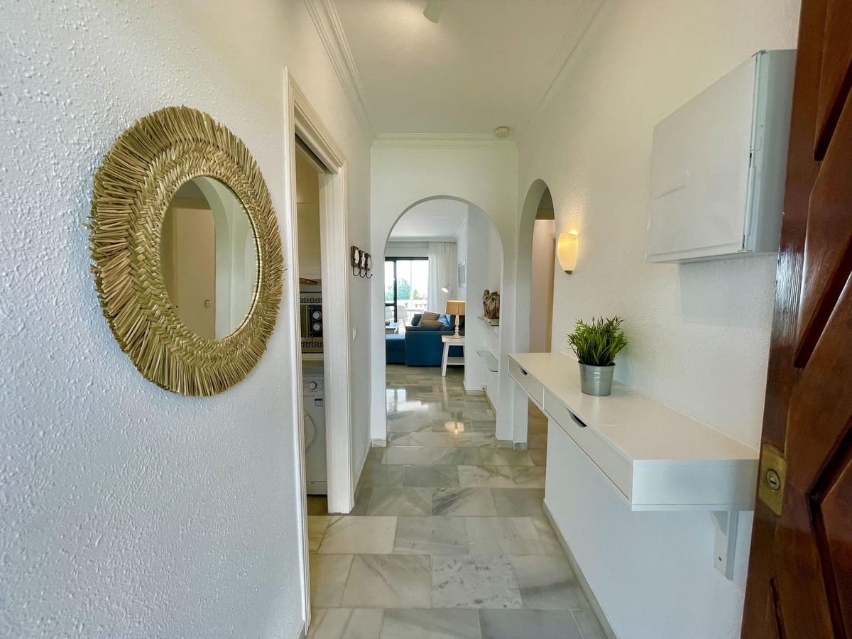 2 bedroom Bungalow for sale in Calahonda with pool - € 760,000 (Ref: 10010080)