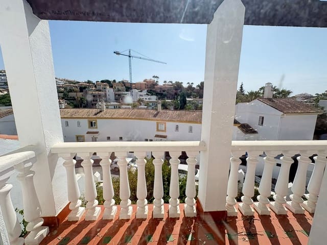 4 sovrum Hus till salu i Riviera del Sol, Mijas med pool - 399 950 € (Ref: 10016840)