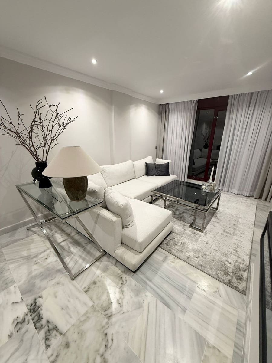 1 bedroom Apartment for sale in New Golden Mile with pool - € 286,000 (Ref: 10016843)