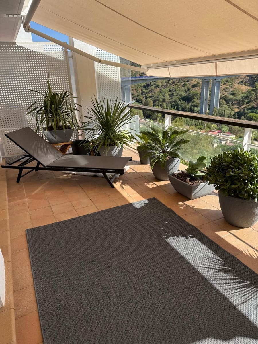 1 bedroom Apartment for sale in New Golden Mile with pool - € 286,000 (Ref: 10016843)
