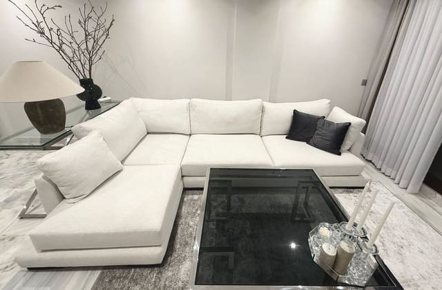 1 bedroom Apartment for sale in Selwo, Estepona with pool - € 286,000 (Ref: 10016843)