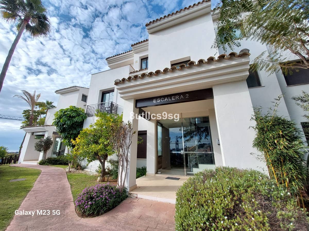 2 sovrum Lägenhet till salu i Benahavis med pool - 675 000 € (Ref: 10016844)