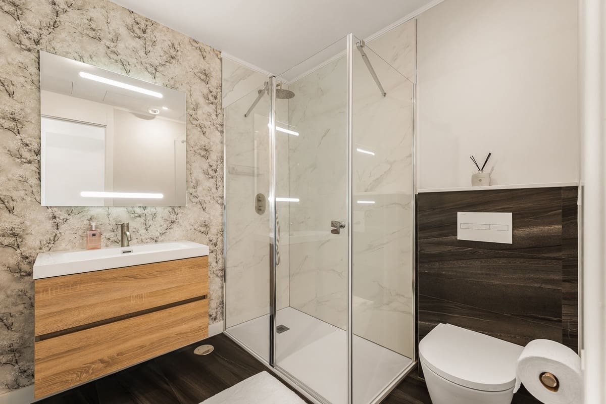 5 quarto Moradia Geminada para venda em Rio Real com piscina - 1 950 000 € (Ref: 10016845)