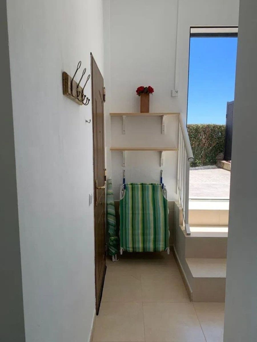 Apartamento de 2 habitaciones en Calahonda en venta con piscina - 295.000 € (Ref: 10016846)