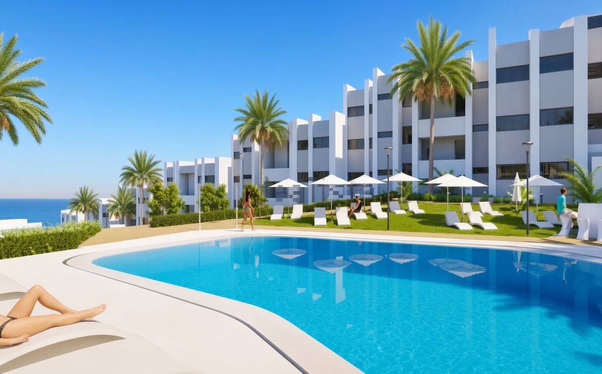 2 quarto Apartamento para venda em La Duquesa / Puerto de la Duquesa com piscina garagem - 635 000 € (Ref: 10016847)