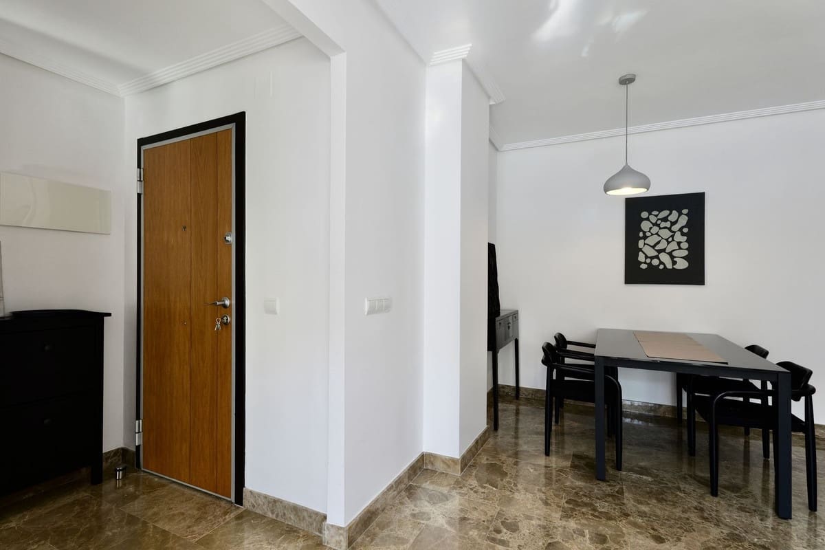 2 quarto Apartamento para venda em New Golden Mile com piscina - 375 000 € (Ref: 10016848)