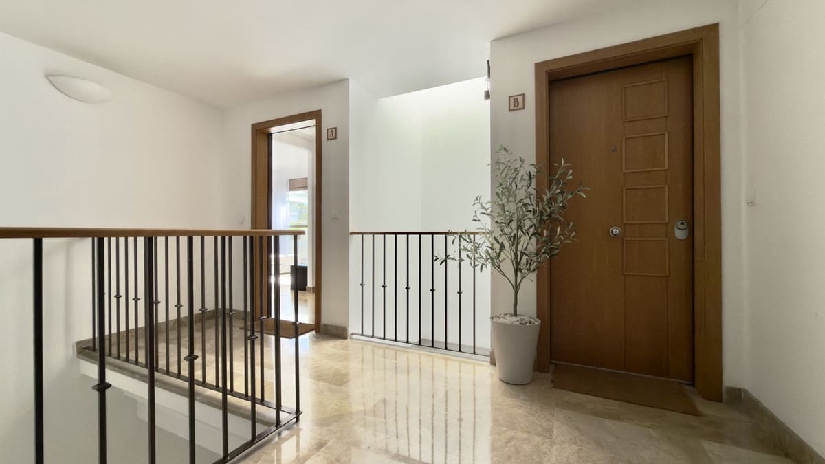 2 quarto Apartamento para venda em New Golden Mile com piscina - 375 000 € (Ref: 10016848)