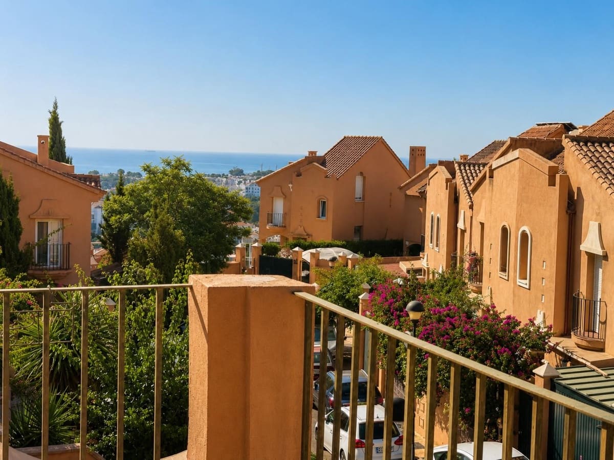3 makuuhuone Huvila myytävänä paikassa Riviera del Sol mukana uima-altaan - 476 000 € (Ref: 10016851)