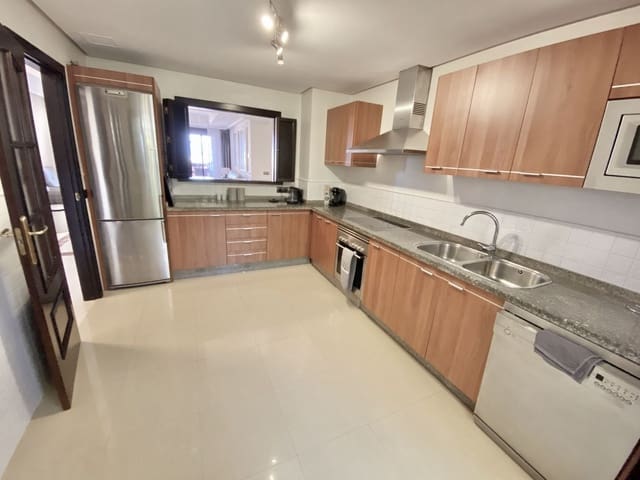 2 chambre Appartement à vendre à Elviria, Marbella avec piscine - 398 750 € (Ref: 10016852)