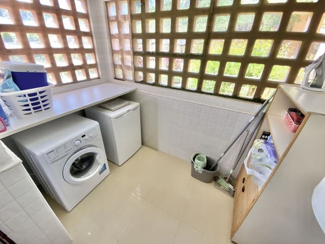 2 chambre Appartement à vendre à Elviria, Marbella avec piscine - 398 750 € (Ref: 10016852)