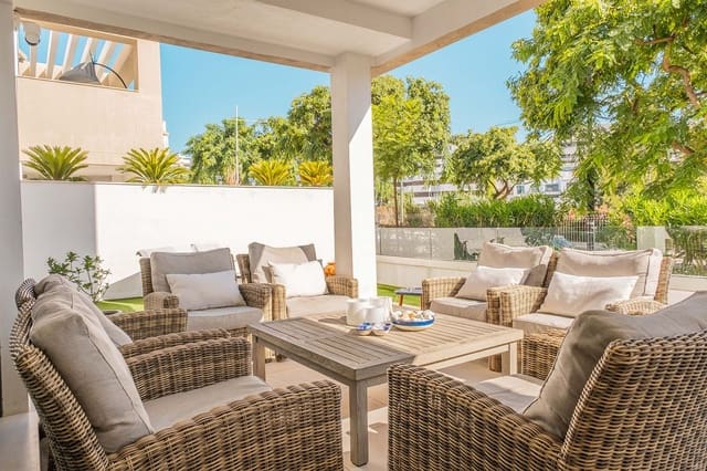 2 sovrum Lägenhet till salu i Estepona med pool garage - 648 900 € (Ref: 10016853)