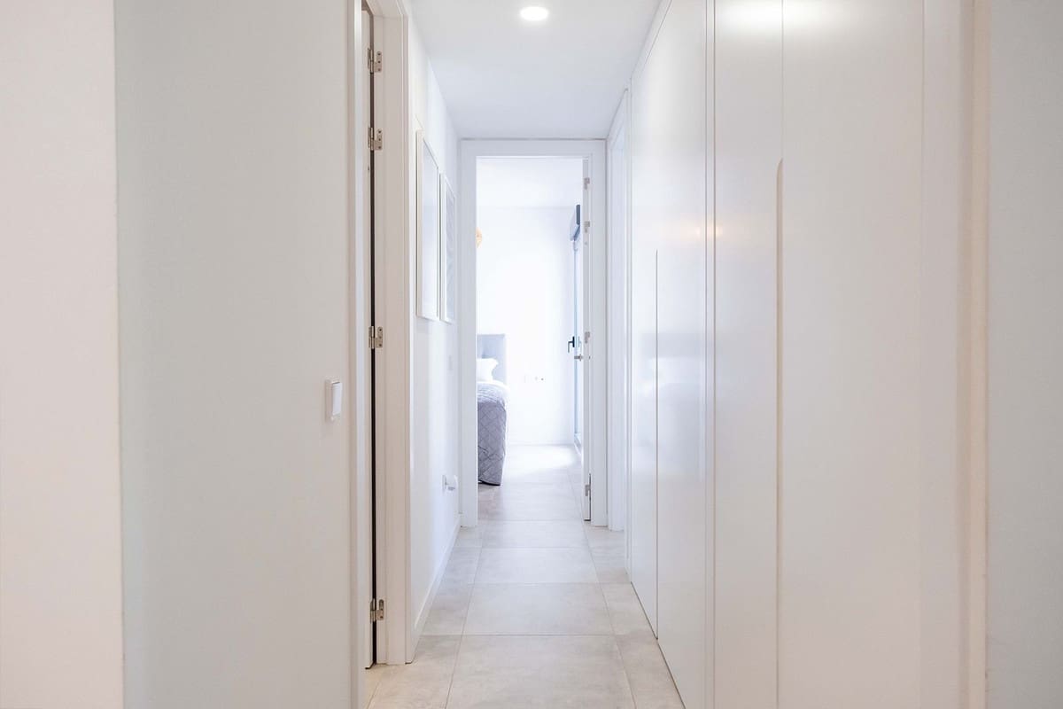 2 sovrum Lägenhet till salu i Estepona med pool garage - 648 900 € (Ref: 10016853)